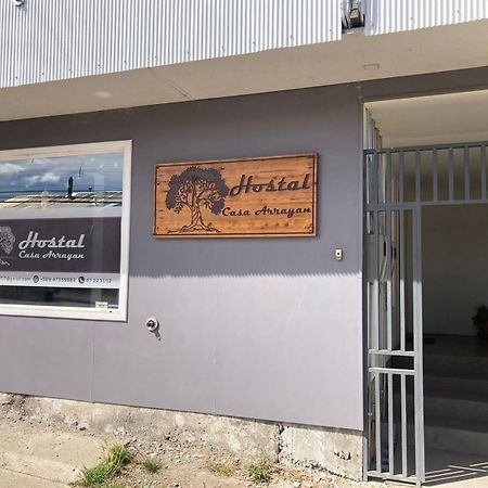 Hostal Casa Arrayan Coyhaique Exterior photo